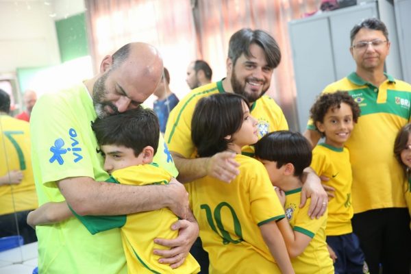 Celebração do Dia dos Pais é marcada por homenagens nas unidades Betim, Buritis, Floresta e Uberlândia