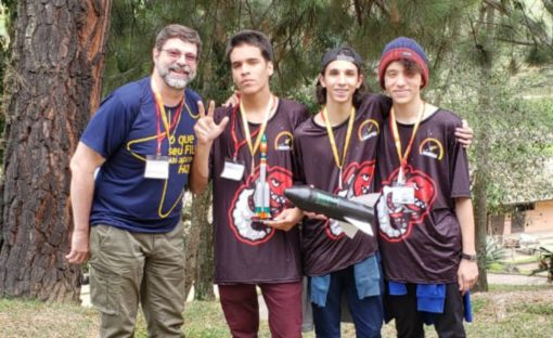 Colégio Batista de Uberlândia é campeão da 20ª Jornada Brasileira de Foguetes