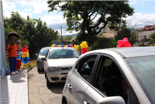 Turmas do 5º ano da Unidade Floresta celebram transição para as Séries Finais