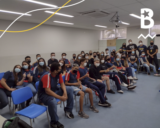 Unidade Sete Lagoas promove aula interdisciplinar com a temática “Guerra entre Rússia X Ucrânia” para os estudantes do Ensino Médio